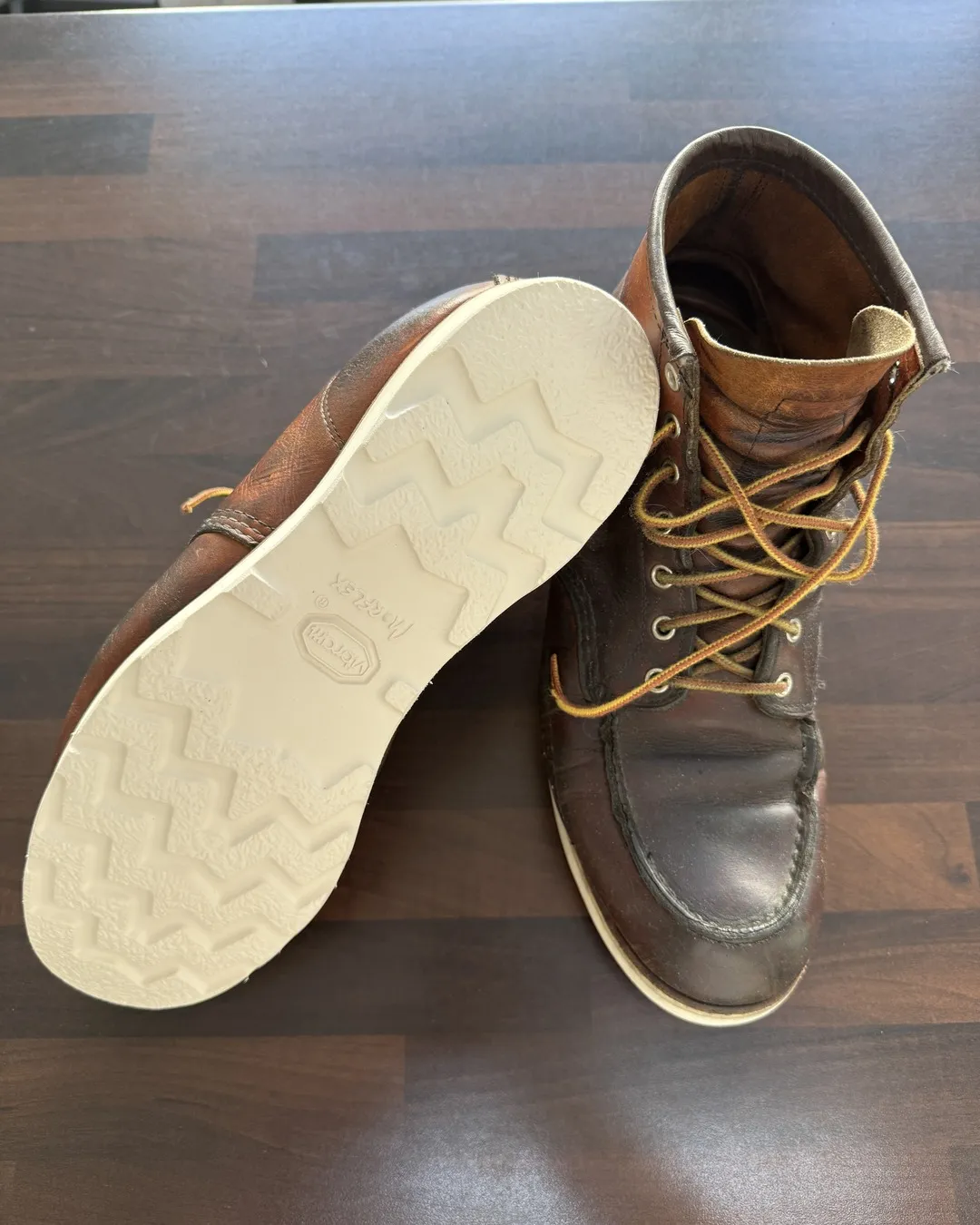 Red Wing Boots neu besohlen